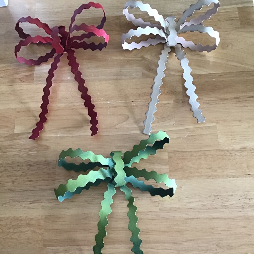 The Round Top Collection Christmas Bows
